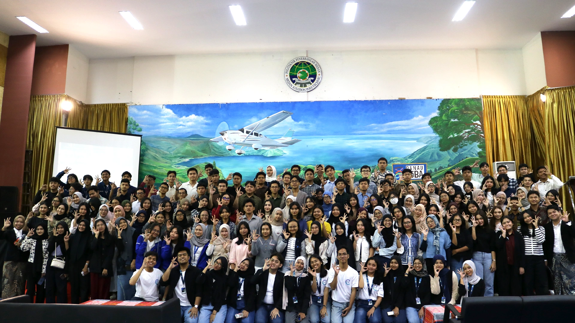 USU Dukung Pengembangan Karier Mahasiswa Melalui Career Hallway 4.0 Bersama AIESEC in USU